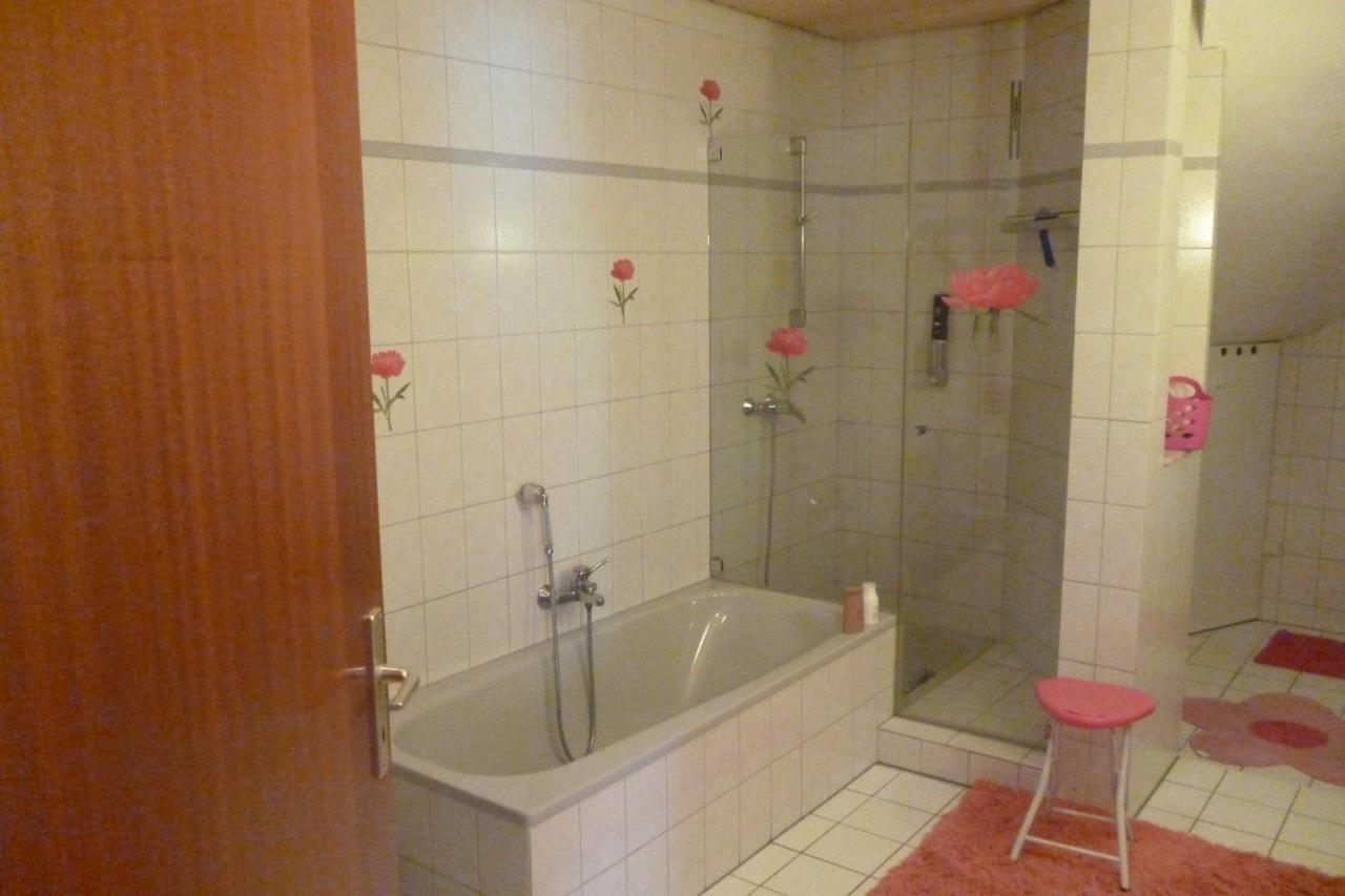 Ferienwohnung Rehgarten Momlingen Экстерьер фото